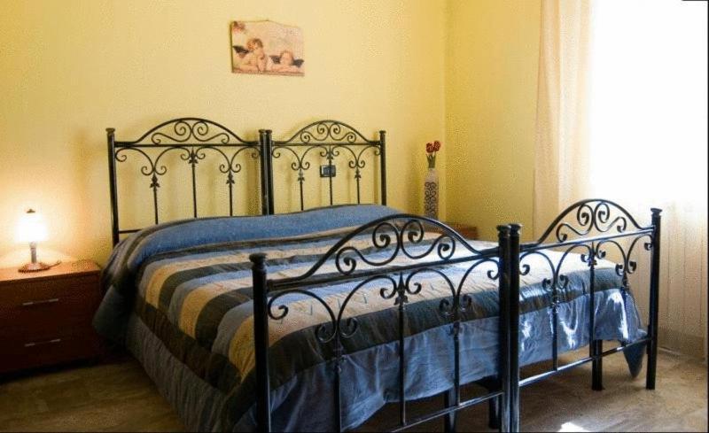 B&B Mare Nostrum Catona Di Reggio Calabria Ruang foto